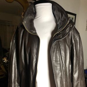 MEMBERS ONLY LEATHER JACKET